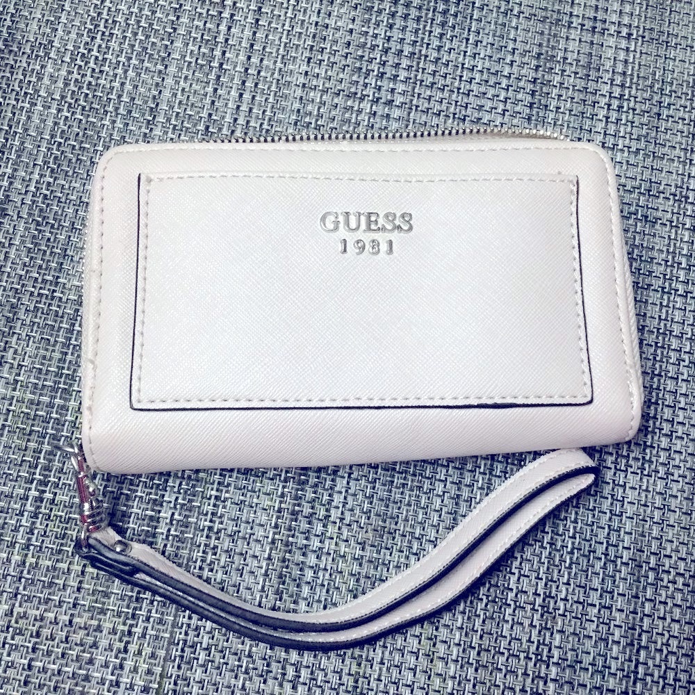 Guess wallet
